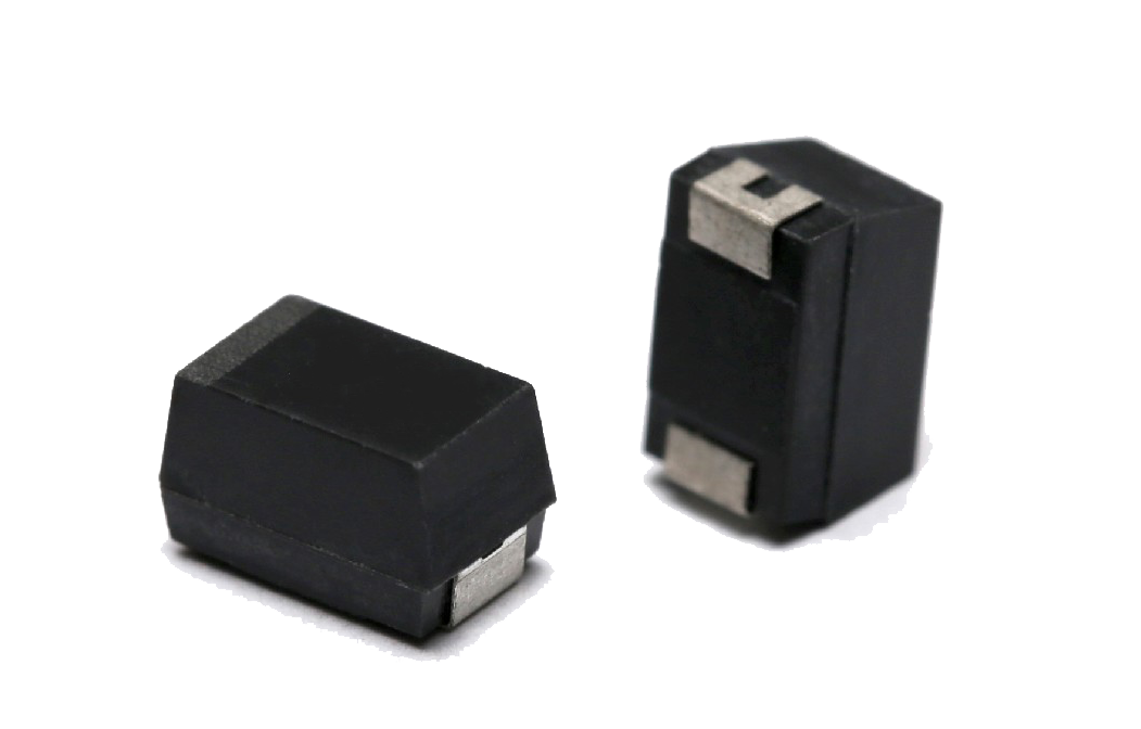 Low ESR chip solid electrolyte tantalum capacitor